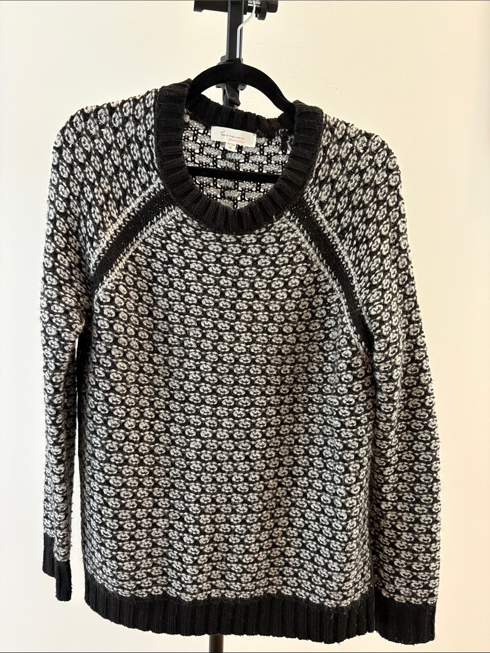 Two by Vince Camuto Black and White Crew Neck Sweater